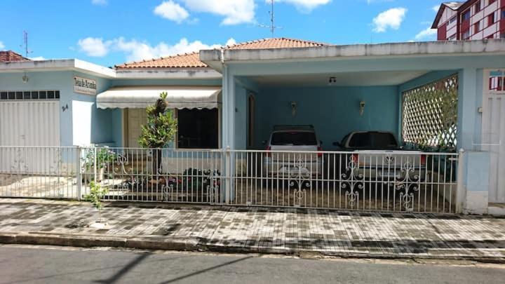 Casa no centro Águas de Lindoia Exterior foto